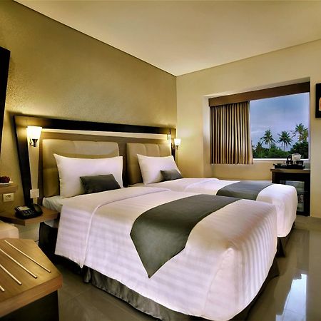 Hotel Neo - Kuta, Jelantik Legian Dış mekan fotoğraf