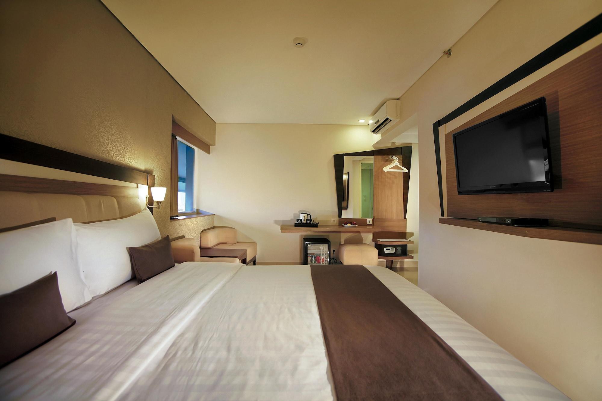 Hotel Neo - Kuta, Jelantik Legian Dış mekan fotoğraf
