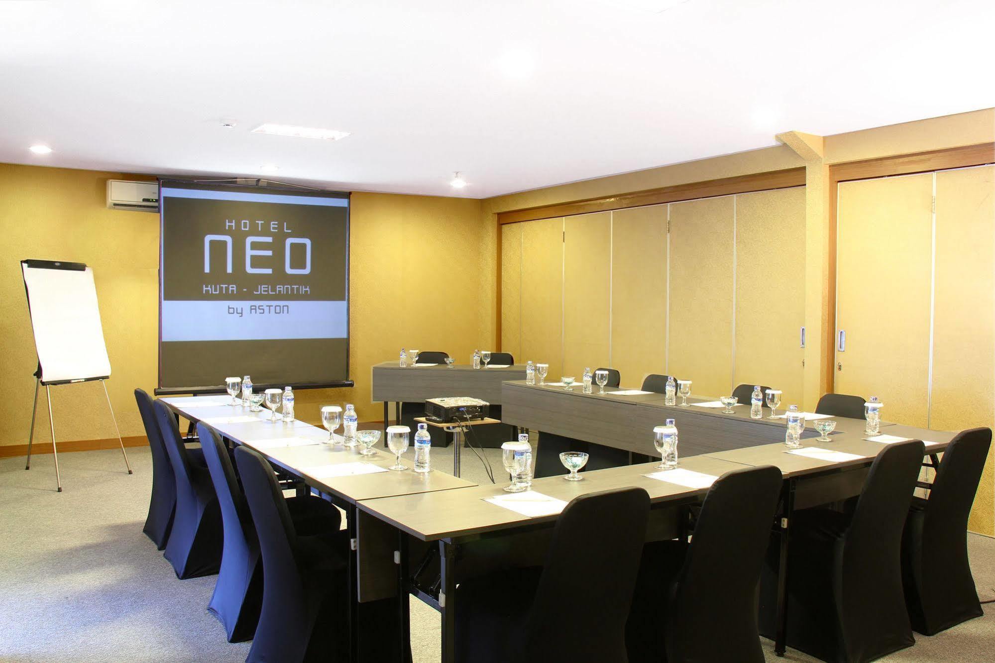 Hotel Neo - Kuta, Jelantik Legian Dış mekan fotoğraf